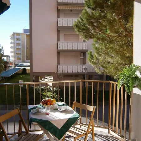 In 24422 Apartamento *