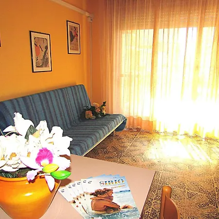 In 24422 Apartamento *